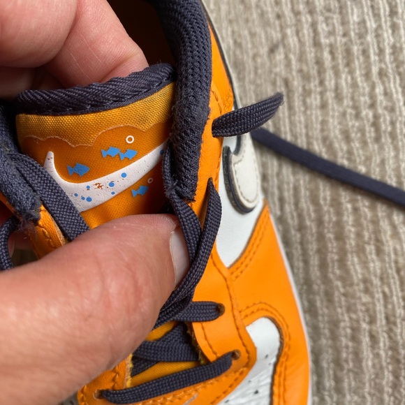 Kids sneakers - Picture 2 of 4